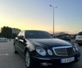 Черный Мерседес Е-Класс, объемом двигателя 3 л и пробегом 327 тыс. км за 8500 $, фото 1 на Automoto.ua