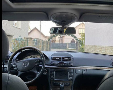 Чорний Мерседес Е-Клас, об'ємом двигуна 3 л та пробігом 195 тис. км за 13000 $, фото 2 на Automoto.ua