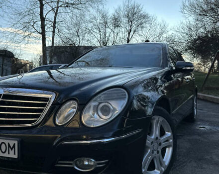 Чорний Мерседес Е-Клас, об'ємом двигуна 3 л та пробігом 196 тис. км за 7200 $, фото 12 на Automoto.ua