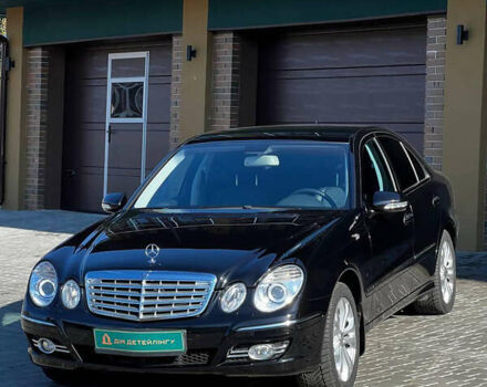 Черный Мерседес Е-Класс, объемом двигателя 3 л и пробегом 138 тыс. км за 15400 $, фото 1 на Automoto.ua
