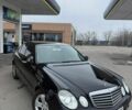 Черный Мерседес Е-Класс, объемом двигателя 2.2 л и пробегом 286 тыс. км за 8399 $, фото 1 на Automoto.ua
