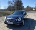 Черный Мерседес Е-Класс, объемом двигателя 1.8 л и пробегом 300 тыс. км за 10900 $, фото 1 на Automoto.ua