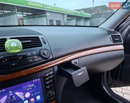 Чорний Мерседес Е-Клас, об'ємом двигуна 1.8 л та пробігом 340 тис. км за 8500 $, фото 19 на Automoto.ua