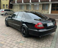 Черный Мерседес Е-Класс, объемом двигателя 2.99 л и пробегом 370 тыс. км за 10600 $, фото 2 на Automoto.ua