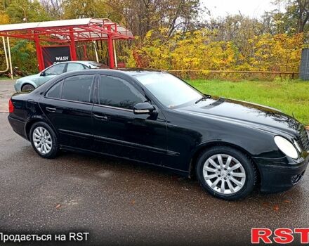 Мерседес Е-Клас 2008 у Кривому Розі на Automoto.ua Чорний Мерседес Е-Клас, об'ємом двигуна 1.8 л та пробігом 287 тис. км за 7450 $, фото 3 на Automoto.ua