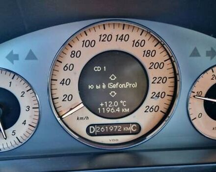 Чорний Мерседес Е-Клас, об'ємом двигуна 2.15 л та пробігом 263 тис. км за 9999 $, фото 34 на Automoto.ua