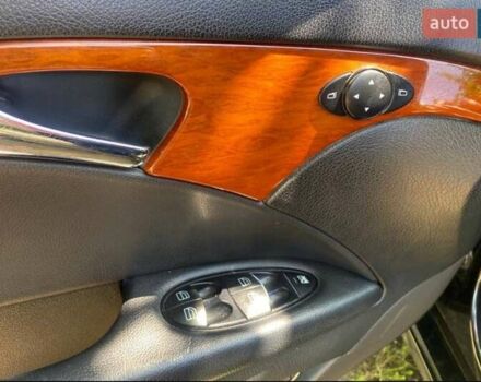 Чорний Мерседес Е-Клас, об'ємом двигуна 2.15 л та пробігом 275 тис. км за 7700 $, фото 12 на Automoto.ua