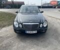 Черный Мерседес Е-Класс, объемом двигателя 3 л и пробегом 295 тыс. км за 10000 $, фото 1 на Automoto.ua