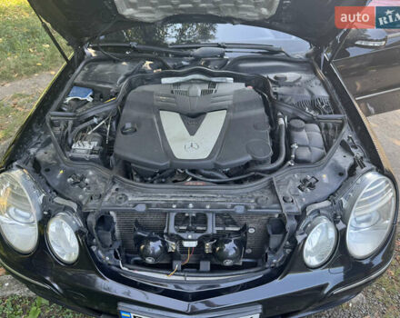 Чорний Мерседес Е-Клас, об'ємом двигуна 2.99 л та пробігом 390 тис. км за 12700 $, фото 8 на Automoto.ua