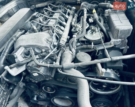 Черный Мерседес Е-Класс, объемом двигателя 2.15 л и пробегом 470 тыс. км за 7999 $, фото 11 на Automoto.ua