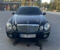 Чорний Мерседес Е-Клас, об'ємом двигуна 2.1 л та пробігом 444 тис. км за 8804 $, фото 1 на Automoto.ua