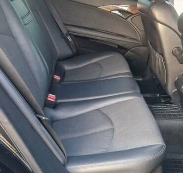 Чорний Мерседес Е-Клас, об'ємом двигуна 2.15 л та пробігом 263 тис. км за 9999 $, фото 16 на Automoto.ua