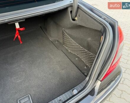 Черный Мерседес Е-Класс, объемом двигателя 2.9 л и пробегом 279 тыс. км за 12500 $, фото 87 на Automoto.ua