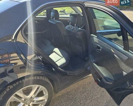 Чорний Мерседес Е-Клас, об'ємом двигуна 2.1 л та пробігом 309 тис. км за 9900 $, фото 11 на Automoto.ua