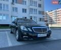 Черный Мерседес Е-Класс, объемом двигателя 2.14 л и пробегом 256 тыс. км за 12700 $, фото 1 на Automoto.ua