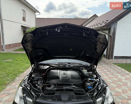 Черный Мерседес Е-Класс, объемом двигателя 2.2 л и пробегом 279 тыс. км за 11450 $, фото 42 на Automoto.ua