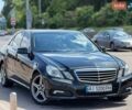 Чорний Мерседес Е-Клас, об'ємом двигуна 2.2 л та пробігом 307 тис. км за 12500 $, фото 1 на Automoto.ua