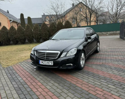 Мерседес Е-Класс 2009 в Черновцах на Automoto.ua Черный Мерседес Е-Класс, объемом двигателя 2.2 л и пробегом 265 тыс. км за 8300 $, фото 10 на Automoto.ua