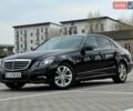 Черный Мерседес Е-Класс, объемом двигателя 2.14 л и пробегом 330 тыс. км за 11999 $, фото 1 на Automoto.ua
