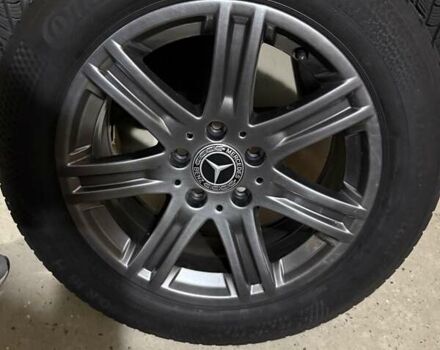 Мерседес Е-Класс 2009 в Одессе на Automoto.ua Черный Мерседес Е-Класс, объемом двигателя 2.14 л и пробегом 310 тыс. км за 12500 $, фото 12 на Automoto.ua