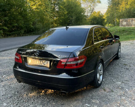 Чорний Мерседес Е-Клас, об'ємом двигуна 2.99 л та пробігом 314 тис. км за 11000 $, фото 7 на Automoto.ua