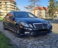 Мерседес Е-Класс 2009 в Жовкве на Automoto.ua Черный Мерседес Е-Класс, объемом двигателя 3.5 л и пробегом 209 тыс. км за 11000 $, фото 7 на Automoto.ua