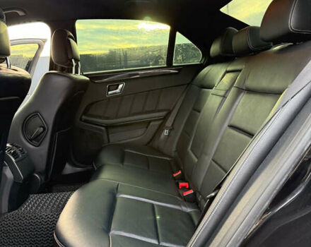 Чорний Мерседес Е-Клас, об'ємом двигуна 1.8 л та пробігом 347 тис. км за 13000 $, фото 43 на Automoto.ua