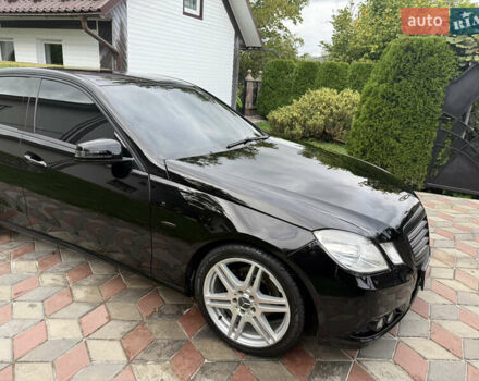 Чорний Мерседес Е-Клас, об'ємом двигуна 2.2 л та пробігом 280 тис. км за 9999 $, фото 12 на Automoto.ua