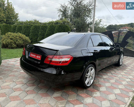 Чорний Мерседес Е-Клас, об'ємом двигуна 2.2 л та пробігом 280 тис. км за 9999 $, фото 2 на Automoto.ua