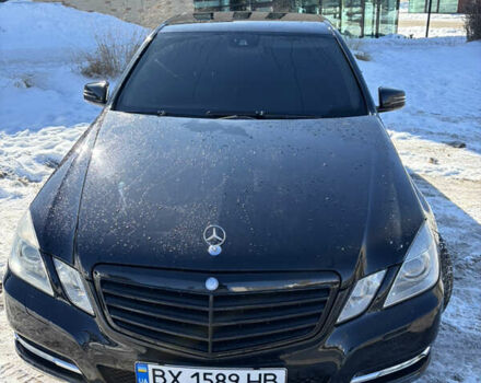 Чорний Мерседес Е-Клас, об'ємом двигуна 2.2 л та пробігом 336 тис. км за 12000 $, фото 11 на Automoto.ua