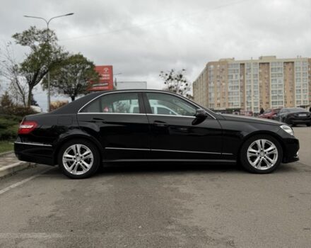 Чорний Мерседес Е-Клас, об'ємом двигуна 2.1 л та пробігом 310 тис. км за 10499 $, фото 18 на Automoto.ua