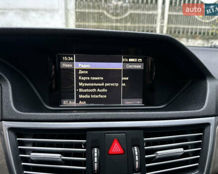 Черный Мерседес Е-Класс, объемом двигателя 2.14 л и пробегом 325 тыс. км за 13000 $, фото 43 на Automoto.ua