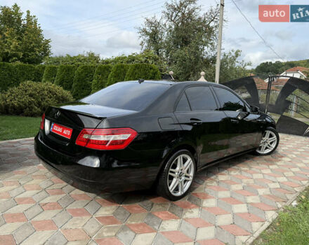 Чорний Мерседес Е-Клас, об'ємом двигуна 2.2 л та пробігом 280 тис. км за 9999 $, фото 21 на Automoto.ua