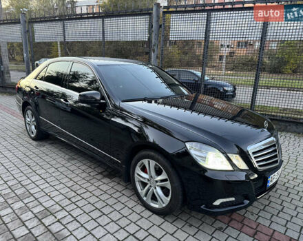 Мерседес Е-Класс 2009 в Запорожье на Automoto.ua Черный Мерседес Е-Класс, объемом двигателя 3 л и пробегом 230 тыс. км за 9500 $, фото 18 на Automoto.ua