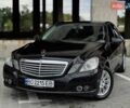 Черный Мерседес Е-Класс, объемом двигателя 2.2 л и пробегом 294 тыс. км за 10333 $, фото 1 на Automoto.ua
