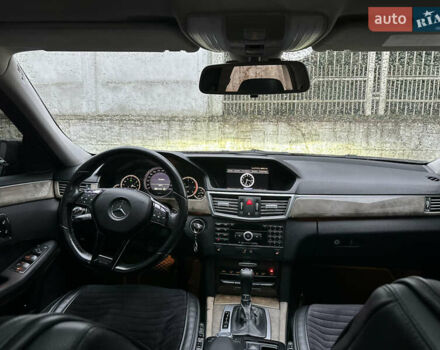 Черный Мерседес Е-Класс, объемом двигателя 2.14 л и пробегом 325 тыс. км за 13000 $, фото 38 на Automoto.ua