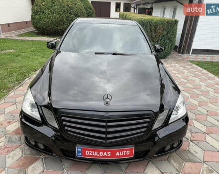 Чорний Мерседес Е-Клас, об'ємом двигуна 2.2 л та пробігом 280 тис. км за 9999 $, фото 5 на Automoto.ua