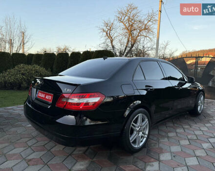 Черный Мерседес Е-Класс, объемом двигателя 2.2 л и пробегом 279 тыс. км за 11450 $, фото 9 на Automoto.ua