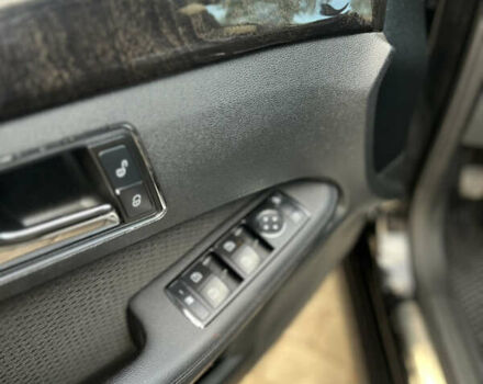 Черный Мерседес Е-Класс, объемом двигателя 2.2 л и пробегом 320 тыс. км за 12500 $, фото 18 на Automoto.ua