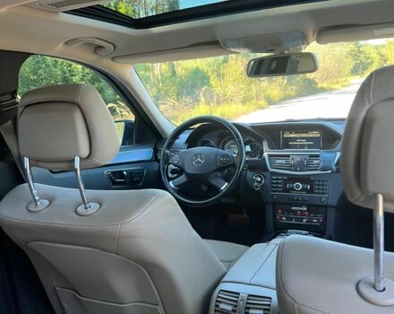 Чорний Мерседес Е-Клас, об'ємом двигуна 3 л та пробігом 419 тис. км за 7900 $, фото 11 на Automoto.ua