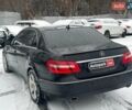 Черный Мерседес Е-Класс, объемом двигателя 3 л и пробегом 340 тыс. км за 13890 $, фото 12 на Automoto.ua