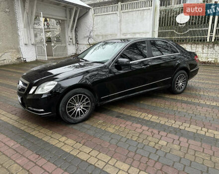 Черный Мерседес Е-Класс, объемом двигателя 2.14 л и пробегом 325 тыс. км за 13000 $, фото 8 на Automoto.ua