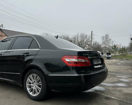 Чорний Мерседес Е-Клас, об'ємом двигуна 2.14 л та пробігом 360 тис. км за 11500 $, фото 6 на Automoto.ua