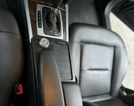 Черный Мерседес Е-Класс, объемом двигателя 2.1 л и пробегом 270 тыс. км за 11500 $, фото 11 на Automoto.ua