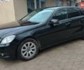 Черный Мерседес Е-Класс, объемом двигателя 2.2 л и пробегом 208 тыс. км за 12300 $, фото 1 на Automoto.ua