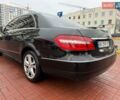 Черный Мерседес Е-Класс, объемом двигателя 2.2 л и пробегом 262 тыс. км за 10500 $, фото 4 на Automoto.ua