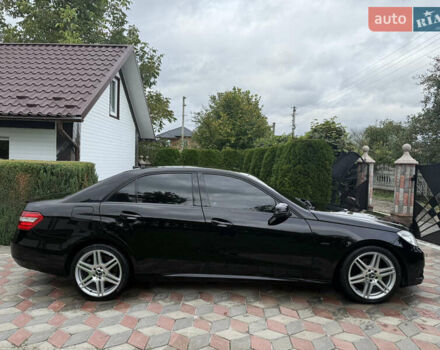 Чорний Мерседес Е-Клас, об'ємом двигуна 2.2 л та пробігом 280 тис. км за 9999 $, фото 3 на Automoto.ua