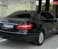 Черный Мерседес Е-Класс, объемом двигателя 2.2 л и пробегом 294 тыс. км за 10333 $, фото 18 на Automoto.ua
