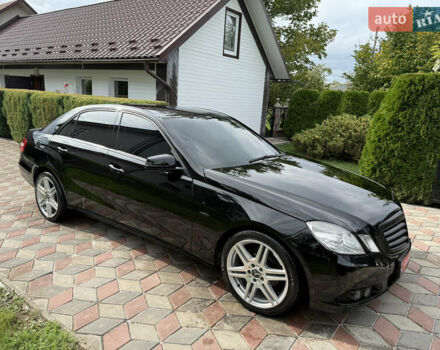 Чорний Мерседес Е-Клас, об'ємом двигуна 2.2 л та пробігом 280 тис. км за 9999 $, фото 27 на Automoto.ua