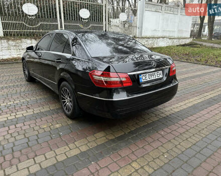 Черный Мерседес Е-Класс, объемом двигателя 2.14 л и пробегом 325 тыс. км за 13000 $, фото 13 на Automoto.ua